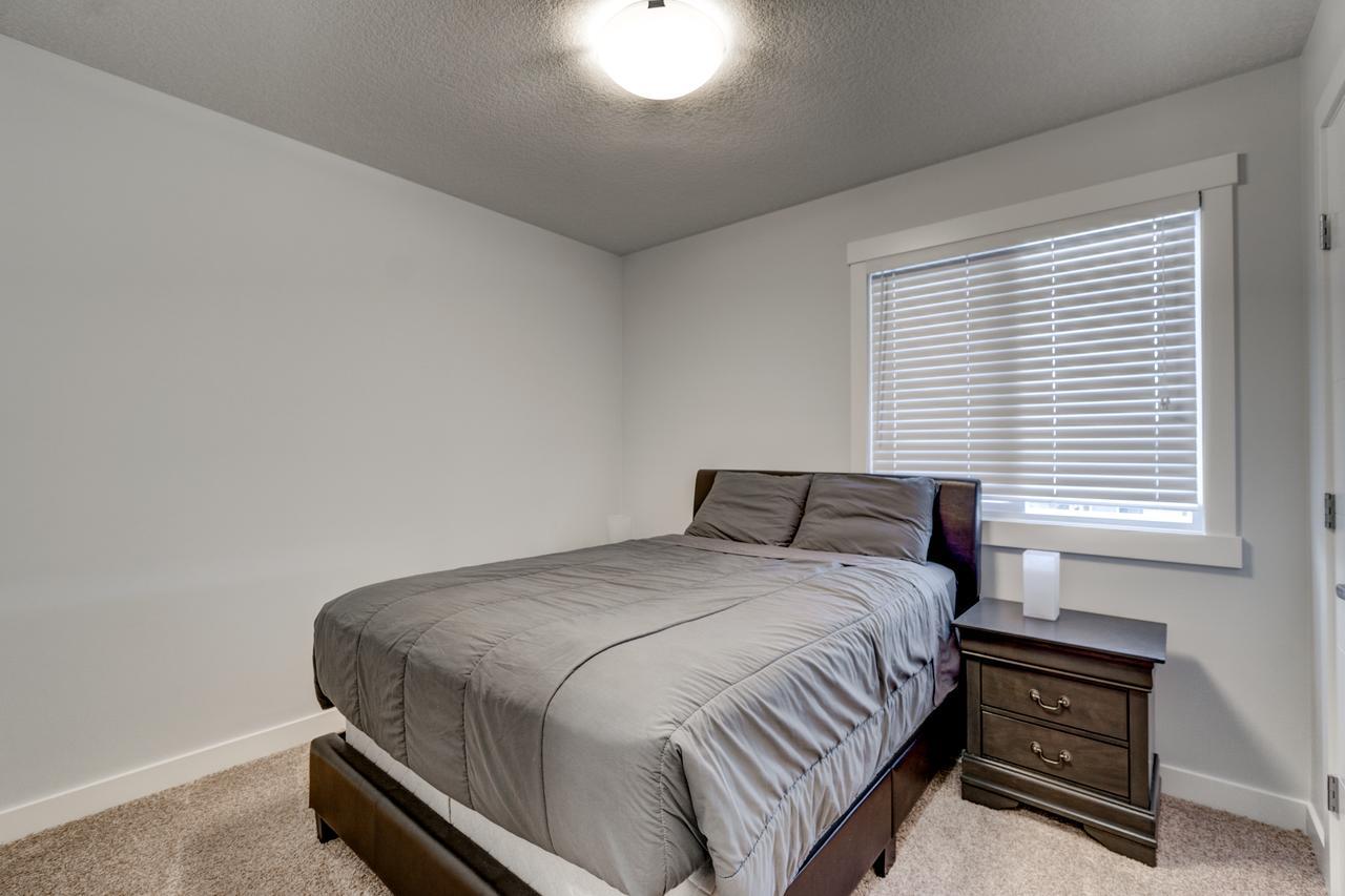 Three-Bedroom House With Walk-In Closet #29 Sunalta Downtown Calgary Zewnętrze zdjęcie